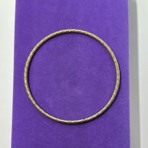 💛 Vintage Gold Plated Diamond Cut Bangle Bracelet - Picture 1 of 3
